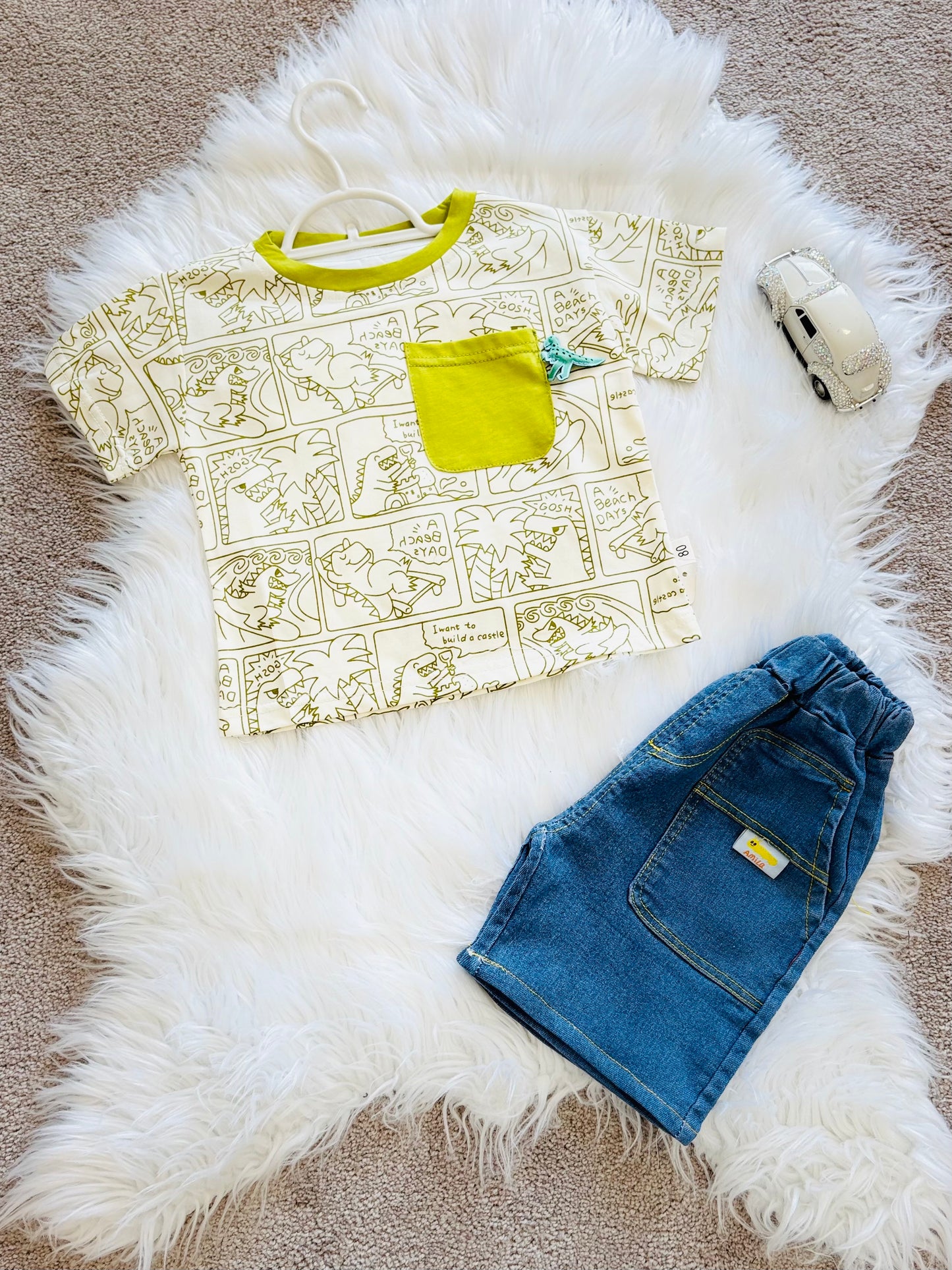 Kids clothes