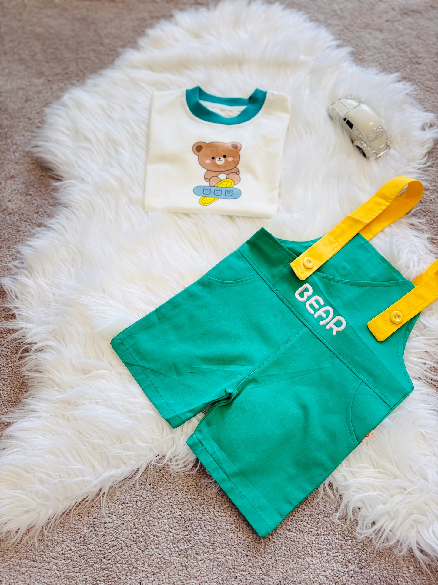 Two piece kids clothes